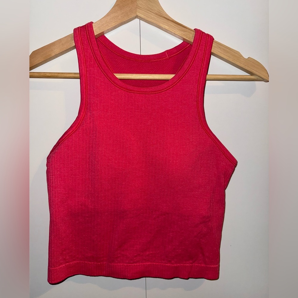 LULULEMON EBB TO STREET CROPPED TANK